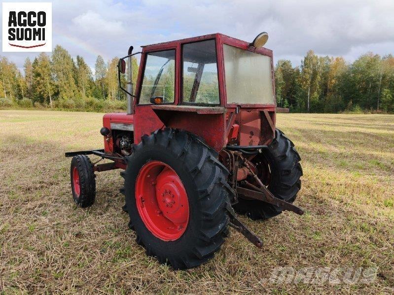 Valmet 565 Трактори