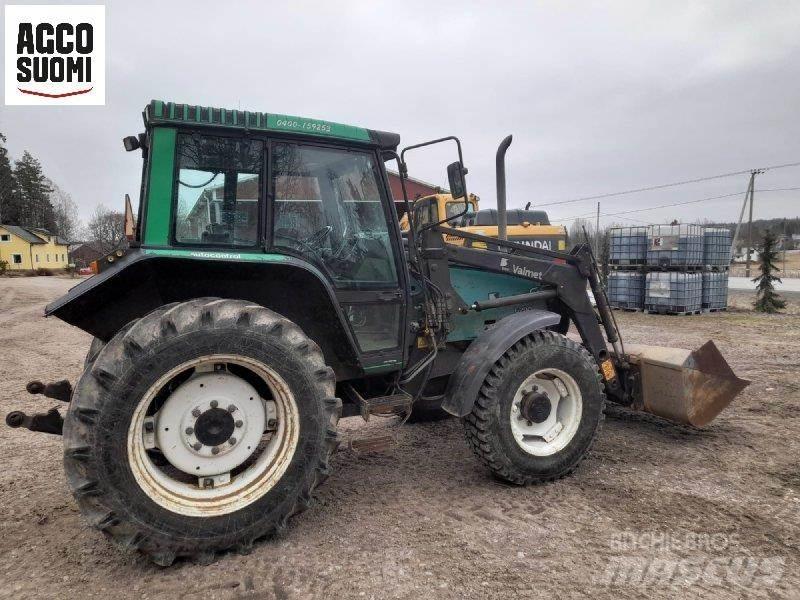 Valmet 6200 Трактори