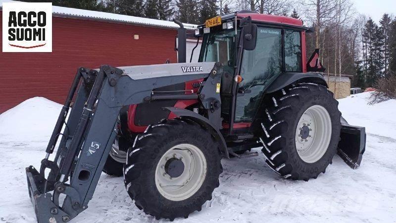 Valtra A92 Трактори