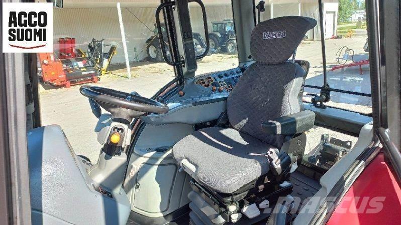 Valtra N122D Трактори