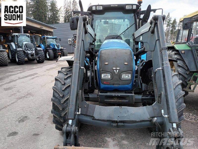 Valtra N142 D +EK Трактори