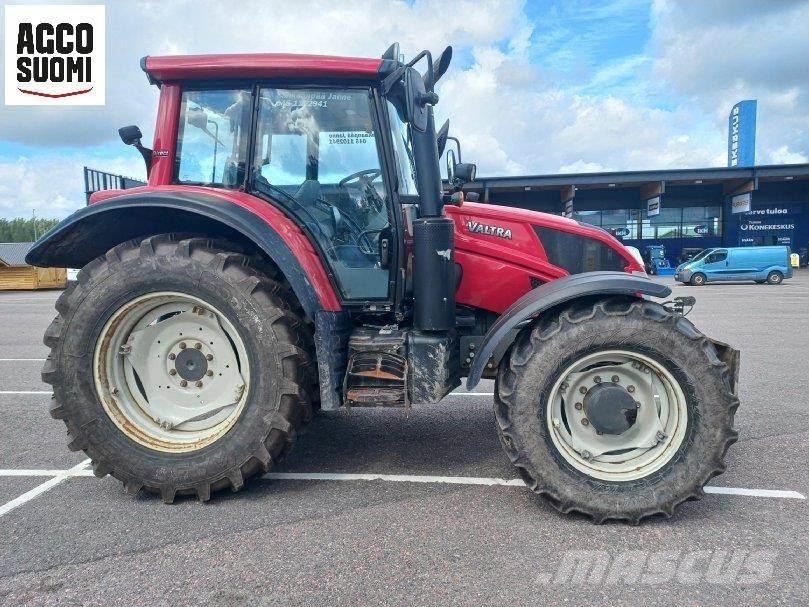 Valtra N163 DIRECT Трактори