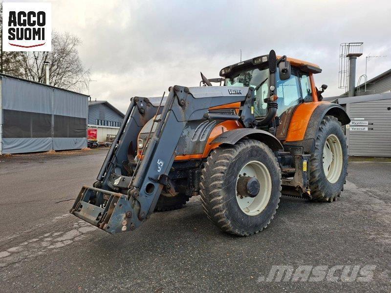 Valtra T162 DIRECT Трактори