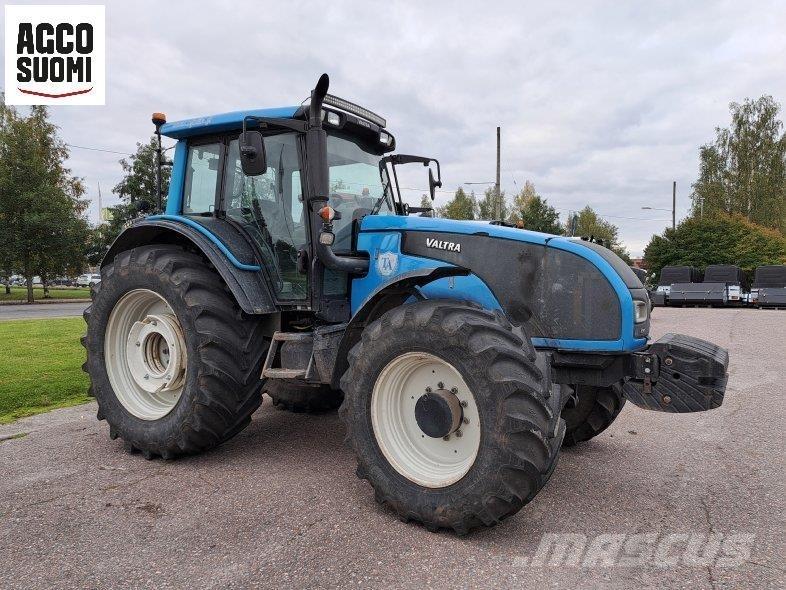 Valtra T191 HITECH Трактори