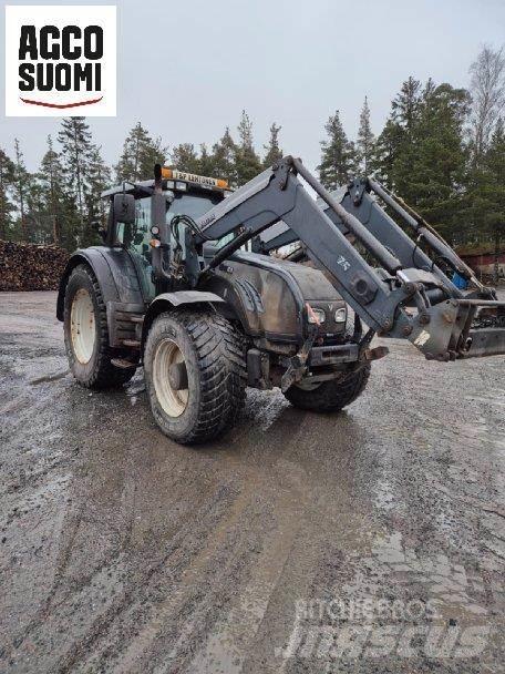 Valtra T202D +EK Трактори