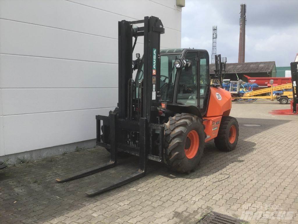 Ausa C 501 H X4 S5 Навантажувачі підвищеної прохідності