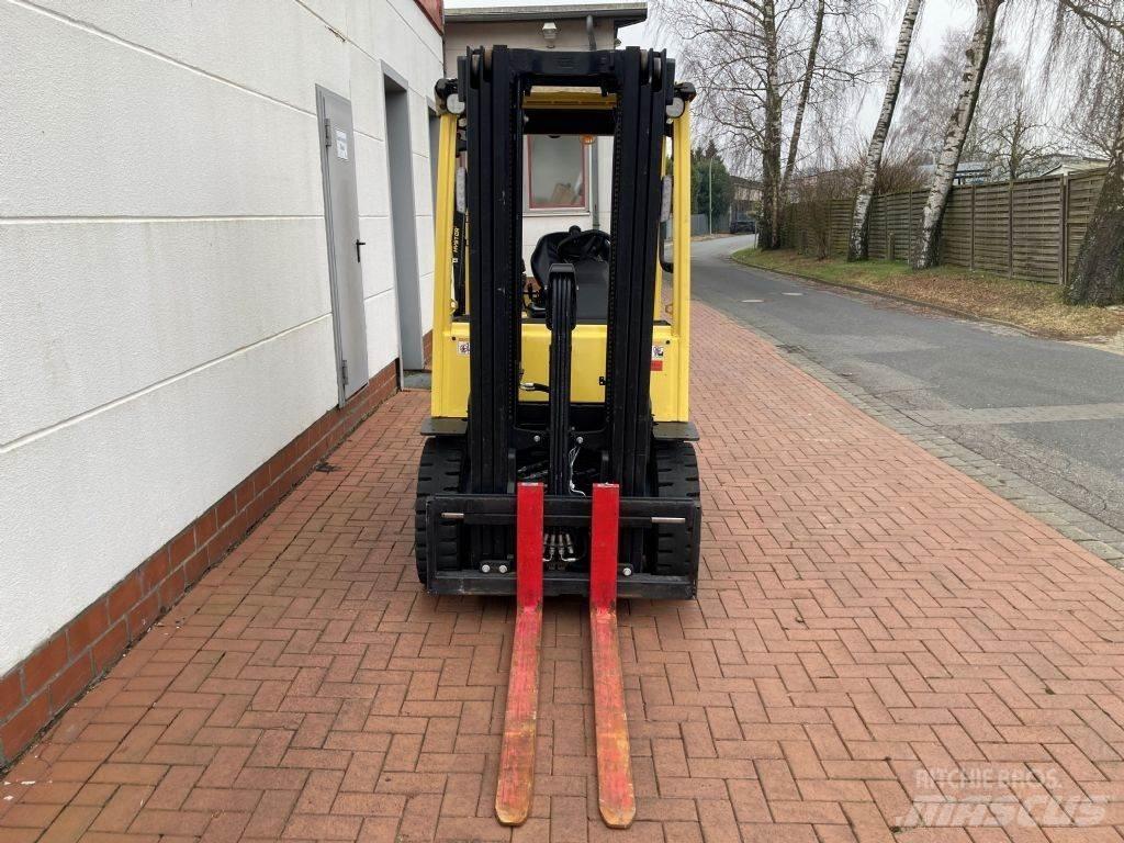 Hyster H 2.5A Дизельні навантажувачі