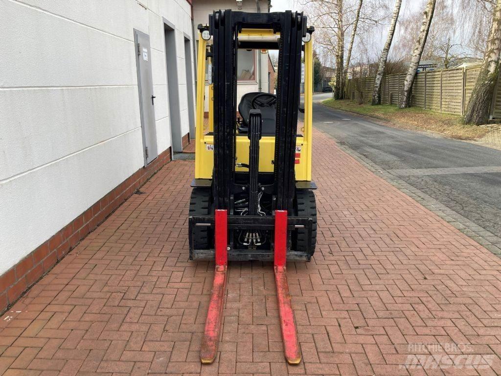 Hyster H 2.5A Дизельні навантажувачі