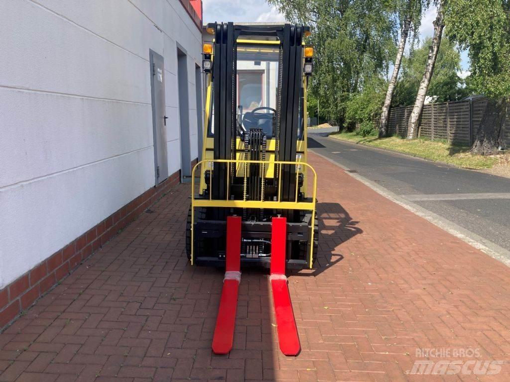 Hyster J 2.0 UT Електронавантажувачі