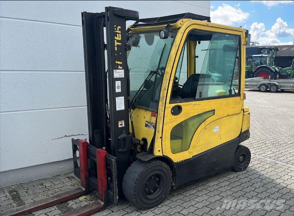 Hyster J 3.0 XN Електронавантажувачі