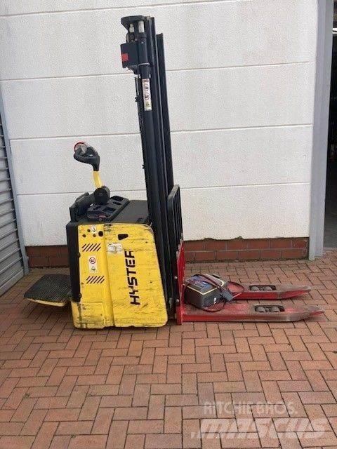 Hyster S1.5S Ручний візок