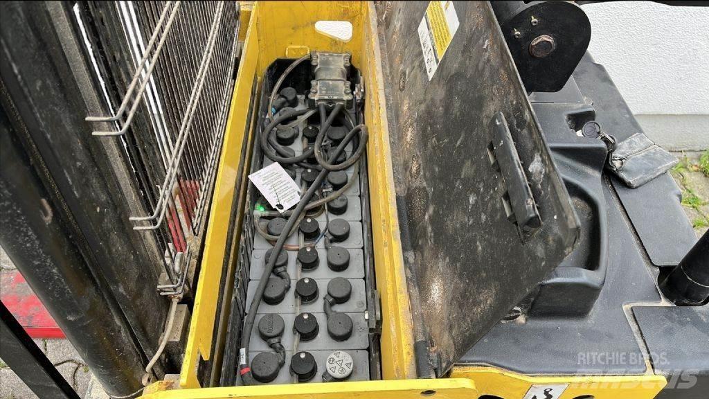 Hyster S1.5S Ручний візок