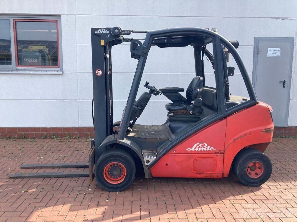 Linde H25D Дизельні навантажувачі