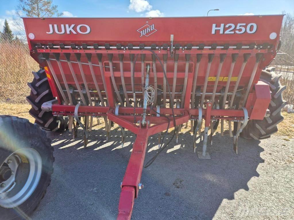 Juko H250 Комбіновані сівалки