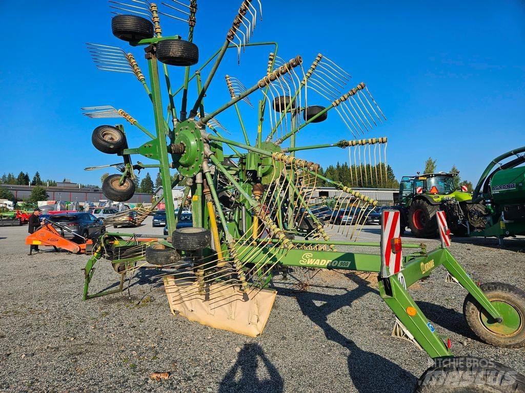 Krone 900 Граблі і сінозворушувачі
