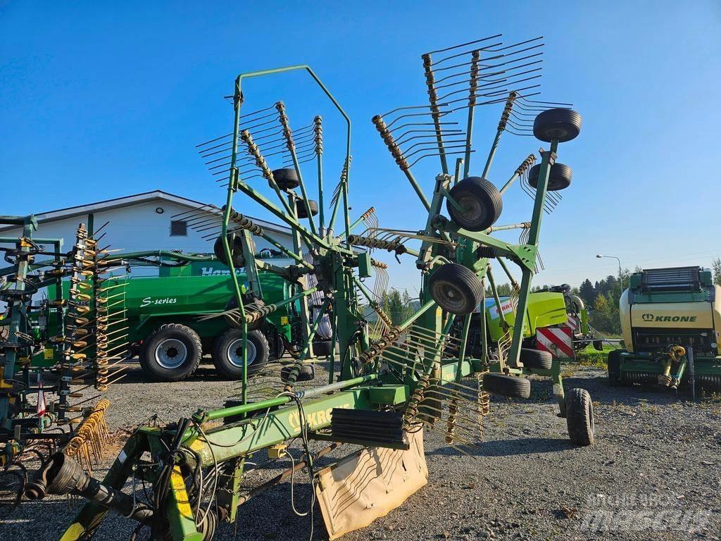 Krone 900 Граблі і сінозворушувачі