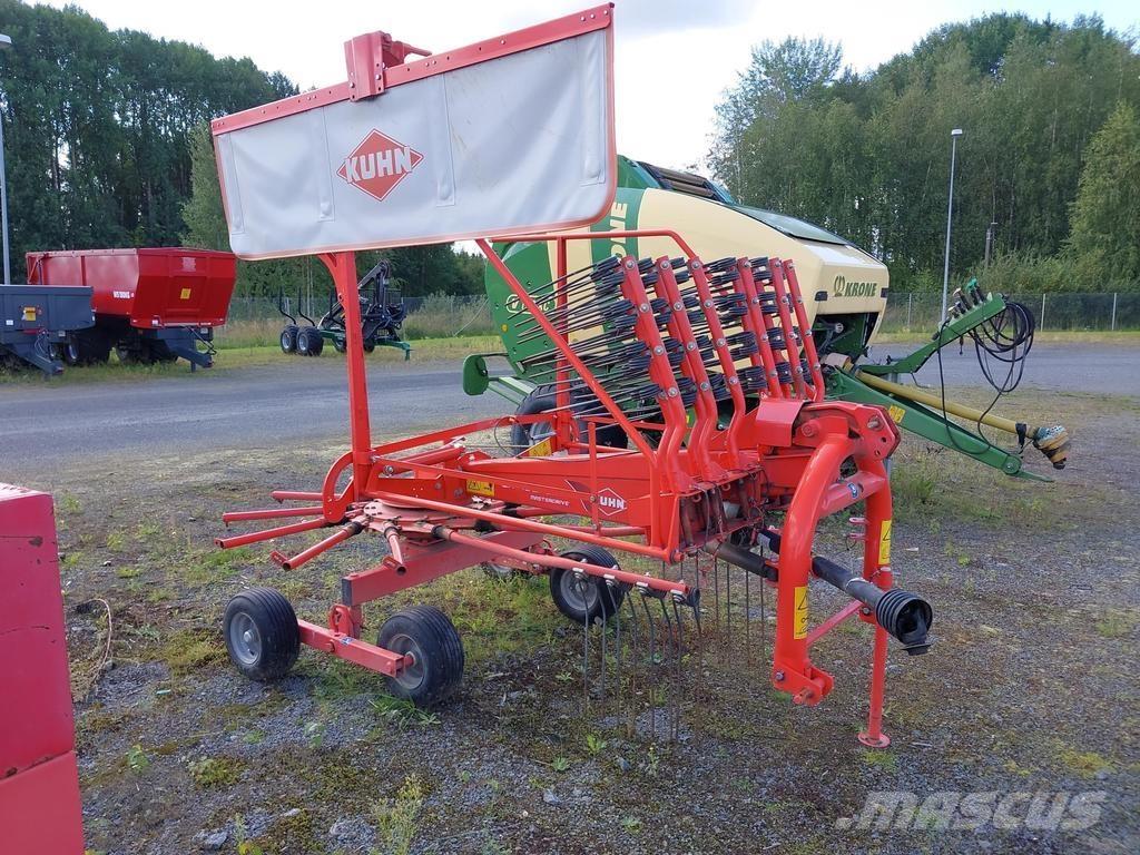 Kuhn 4321 Граблі і сінозворушувачі