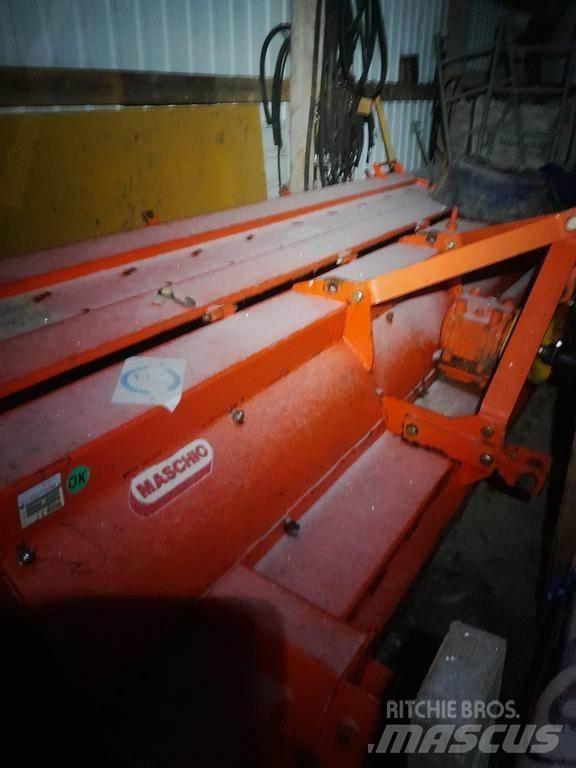 Maschio  Газонні і лукові косилки