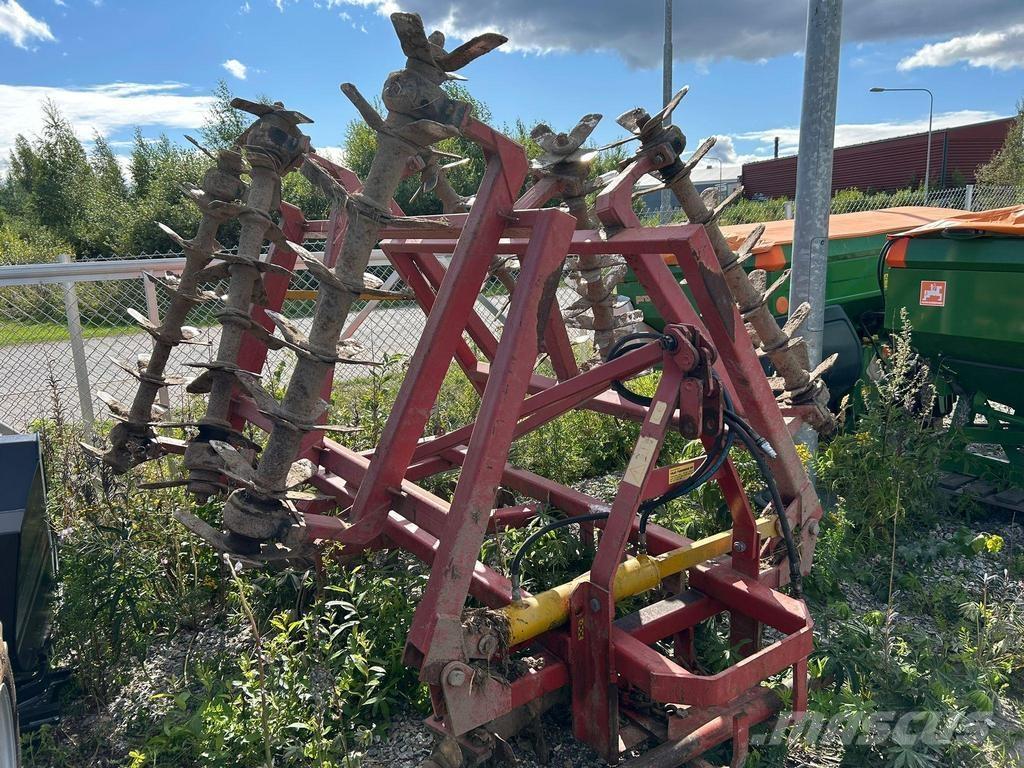 Tempo 4 Борони