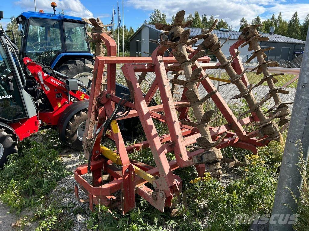 Tempo 4 Борони