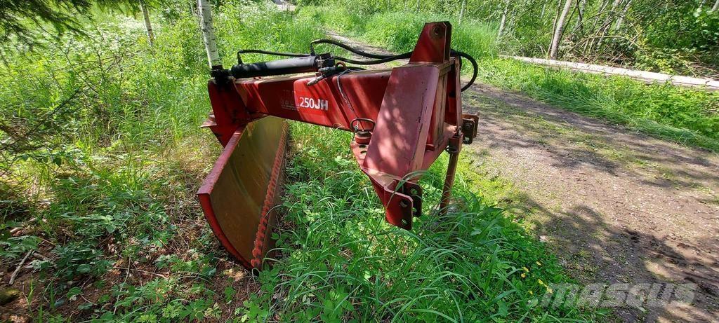 VM 250 Дорожні праски