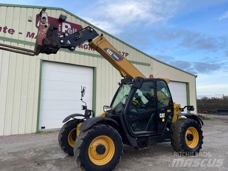 CAT TH408D Телескопічні навантажувачі