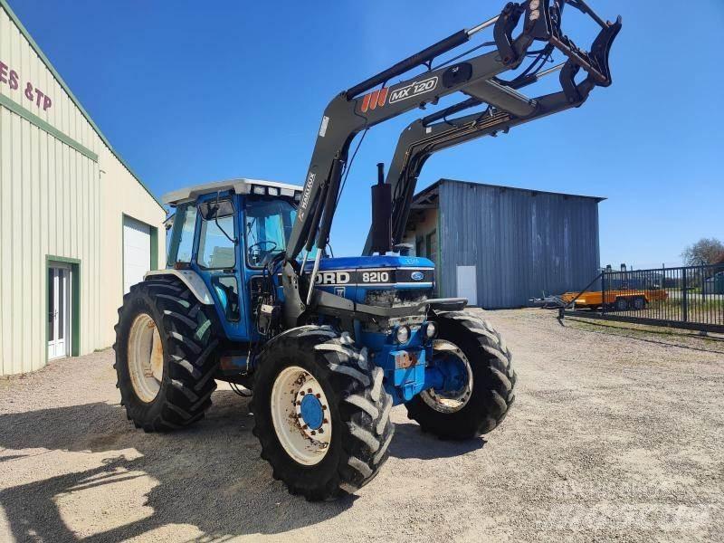 Ford 8210 Трактори