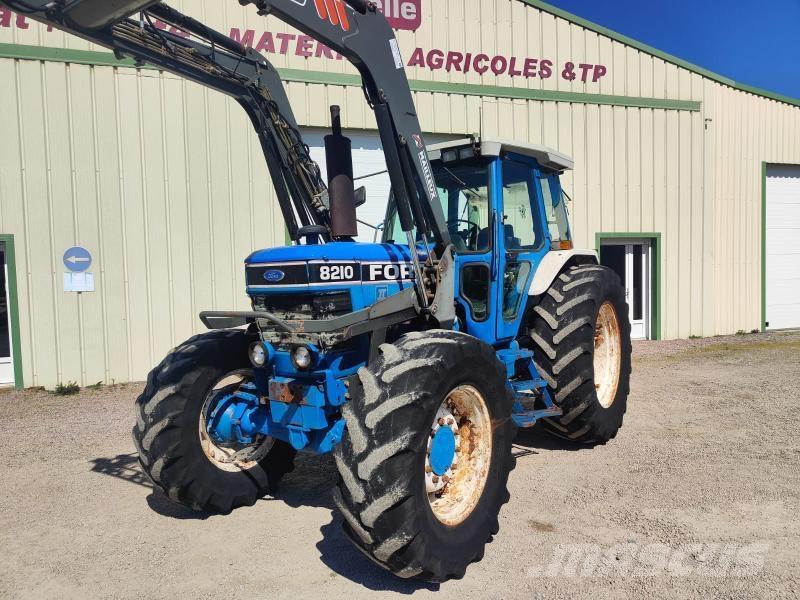 Ford 8210 Трактори