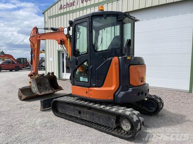 Hitachi ZX48U Міні-екскаватори < 7т