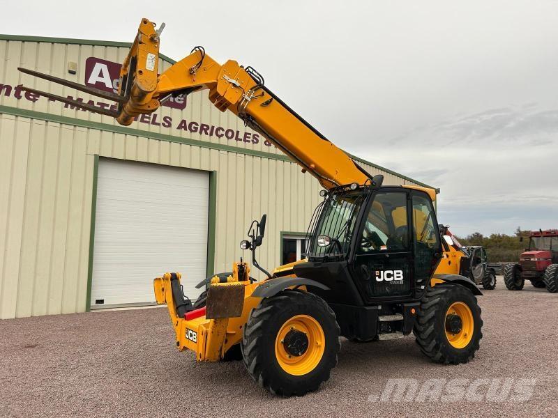 JCB 540-140 Телескопічні навантажувачі
