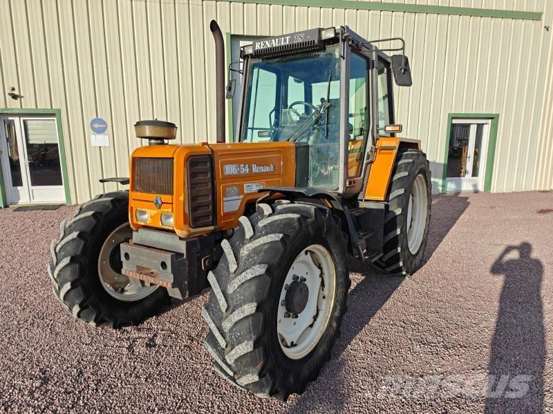 Renault 106-54 Трактори