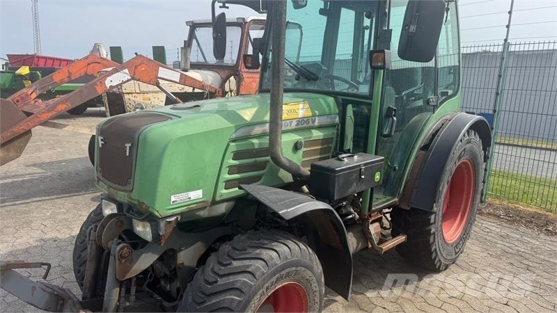 Fendt 206 V Трактори