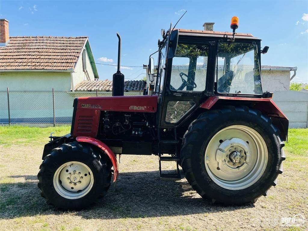 MTZ 820.1 Трактори