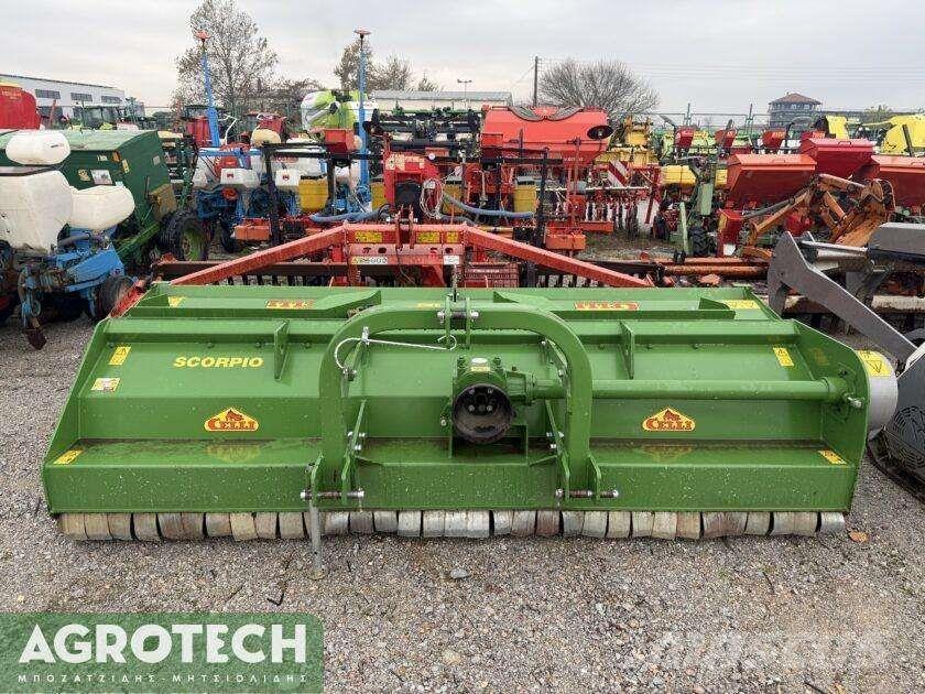 Celli SCORPIO/F 320 Трактори