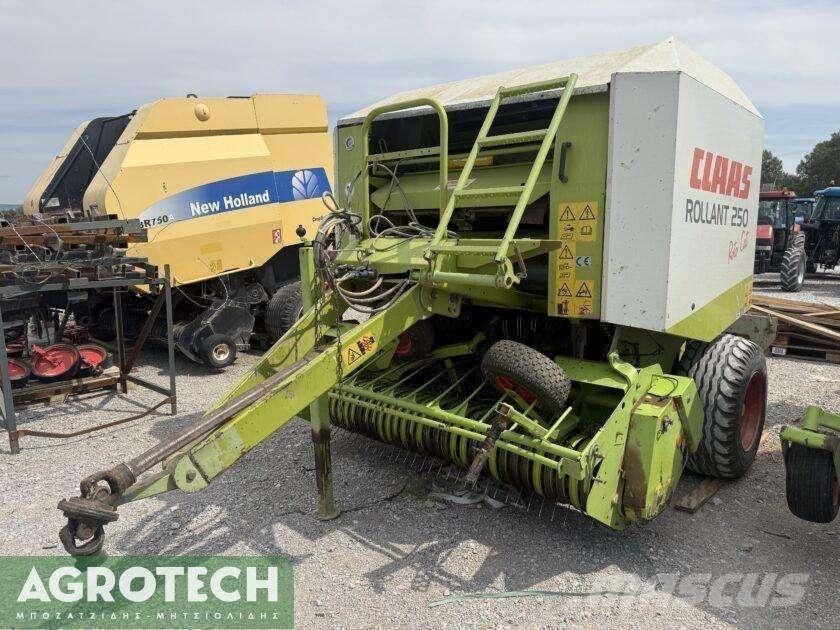 CLAAS Rollant 250 RC Рулонні прес-підбирачі