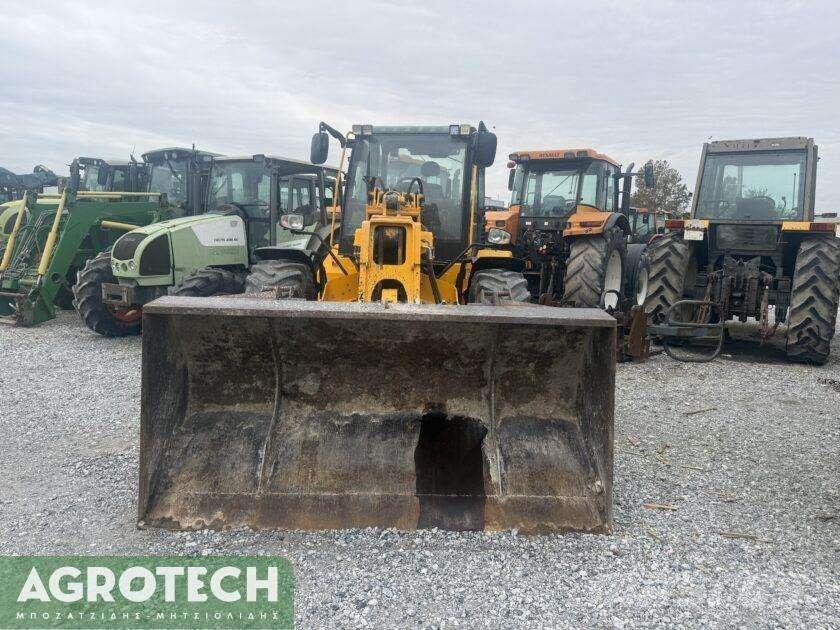 JCB TM 300 Трактори