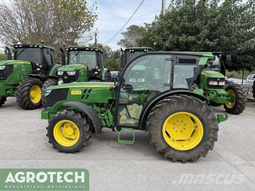 John Deere 5090 GL Трактори