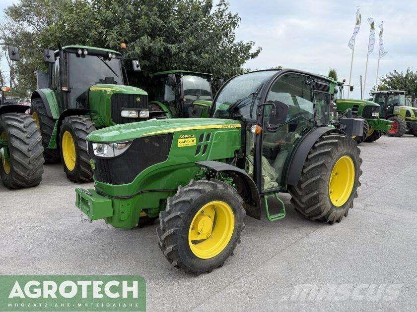 John Deere 5090 GL Трактори