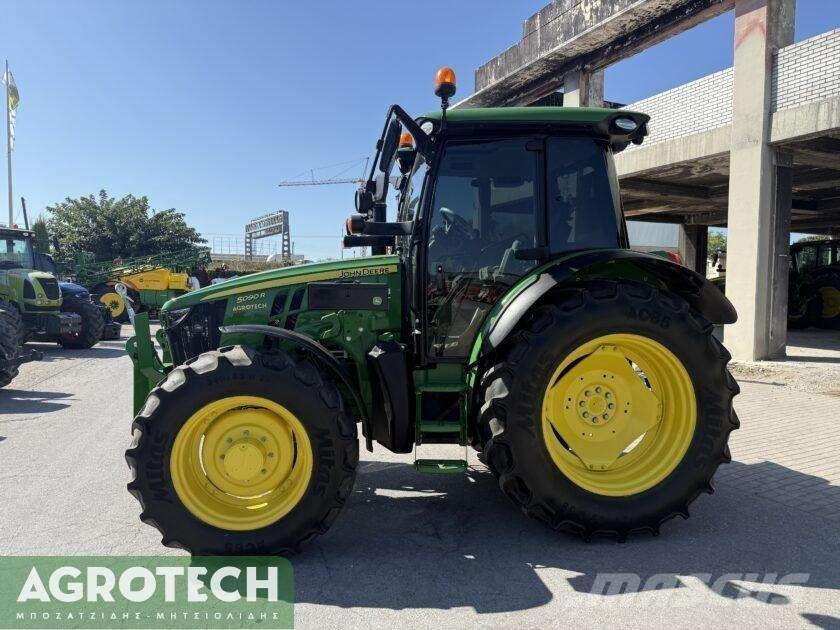 John Deere 5090R Трактори
