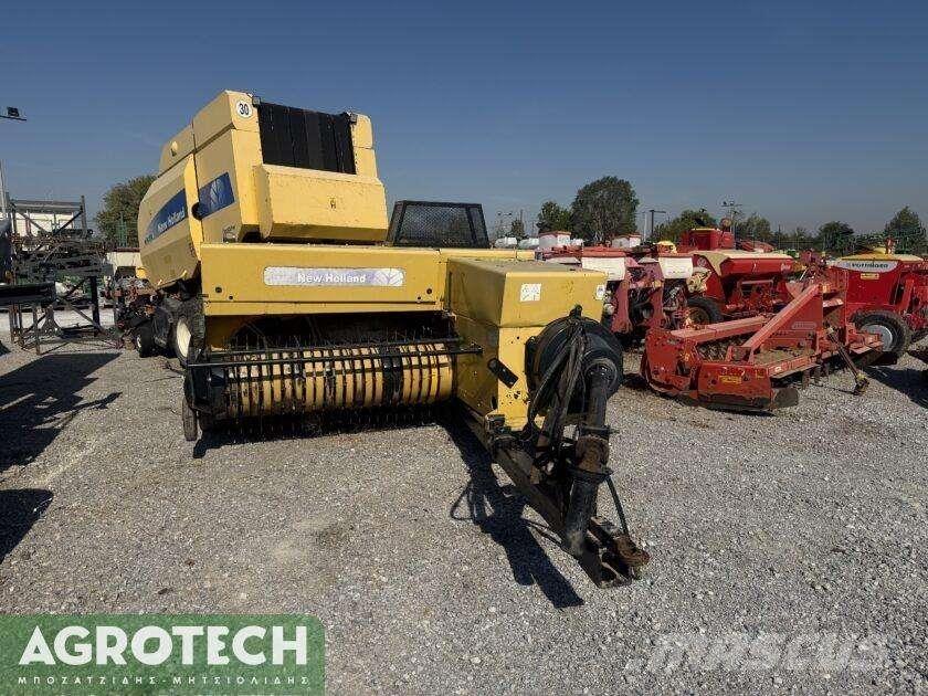 New Holland 570 Рулонні прес-підбирачі