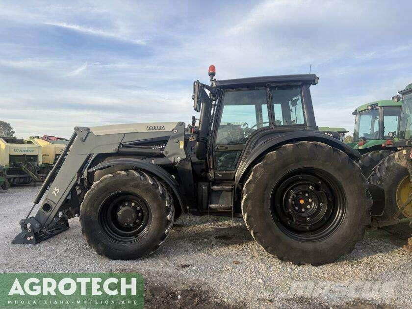 Valtra T 190 Трактори