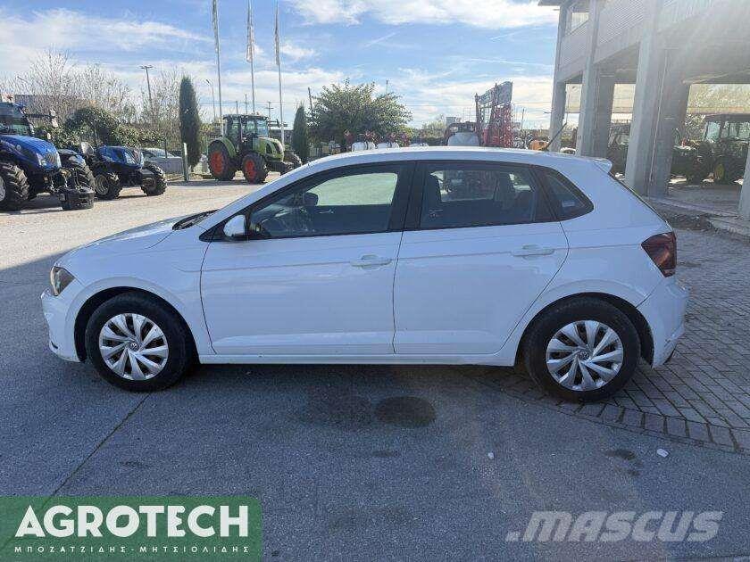 Volkswagen Polo Автомобілі