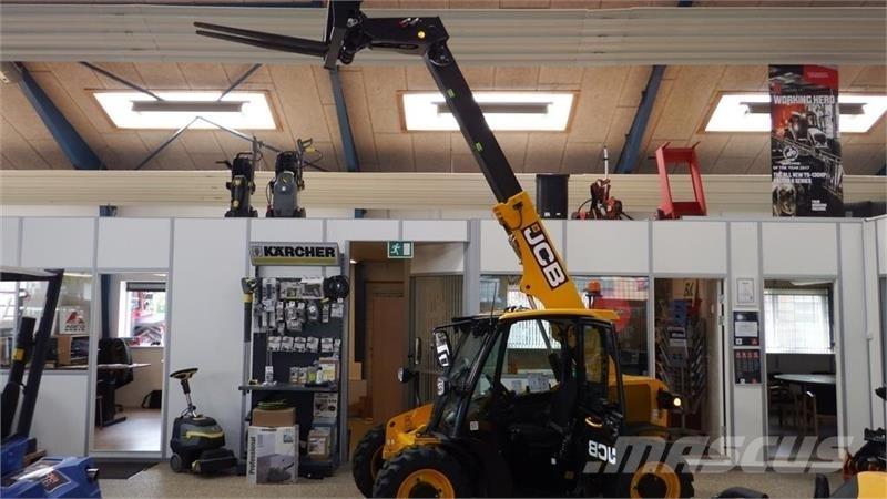 JCB 514-40 Телескопічні навантажувачі