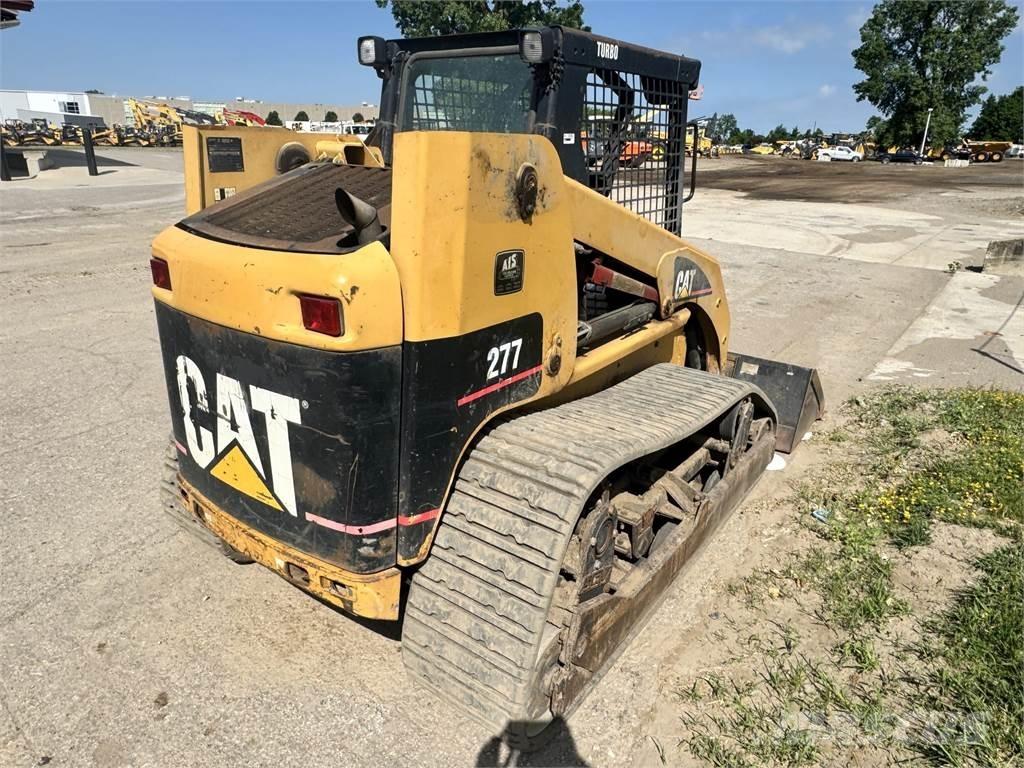 CAT 277 Міні-навантажувачі