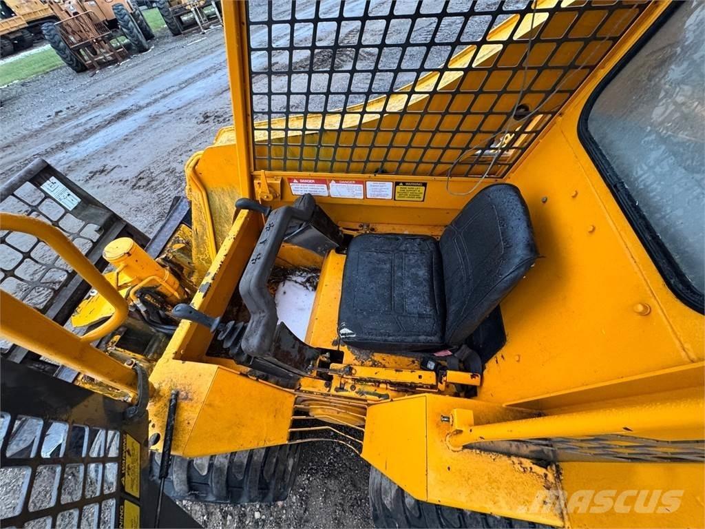 JCB 165 Міні-навантажувачі