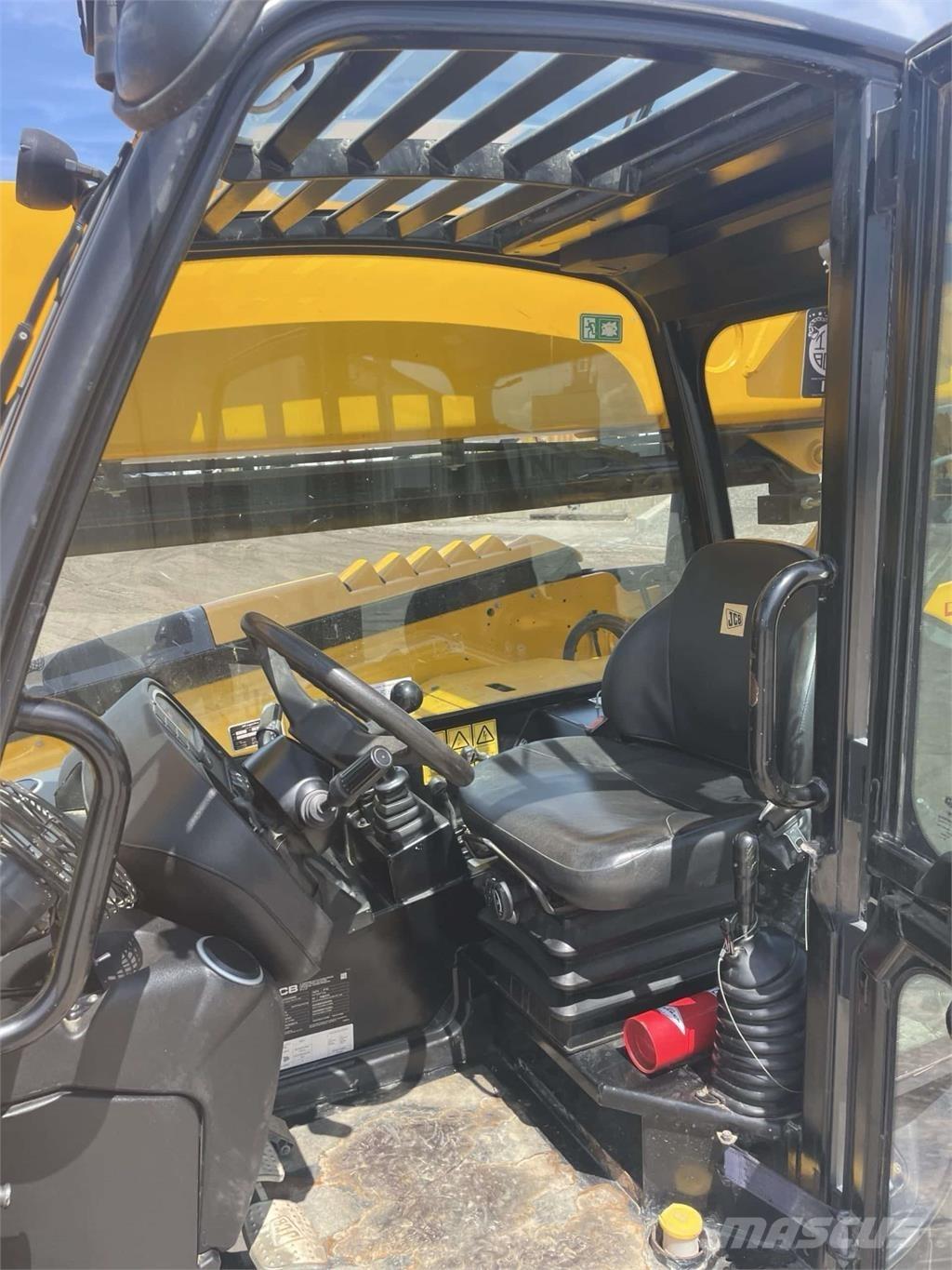 JCB 506.36 Телескопічні навантажувачі