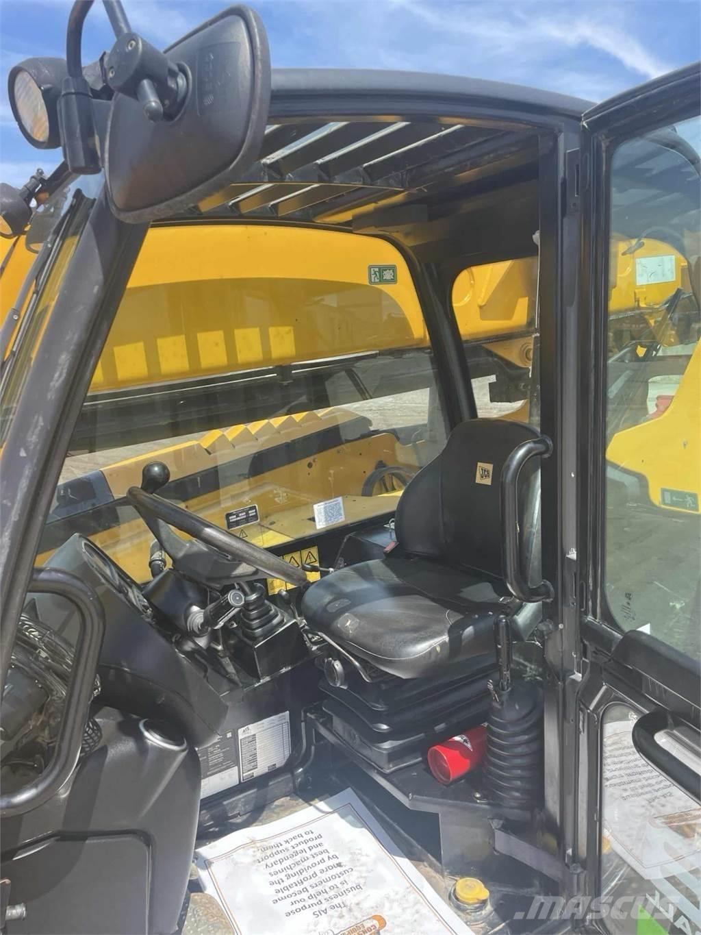 JCB 506.36 Телескопічні навантажувачі