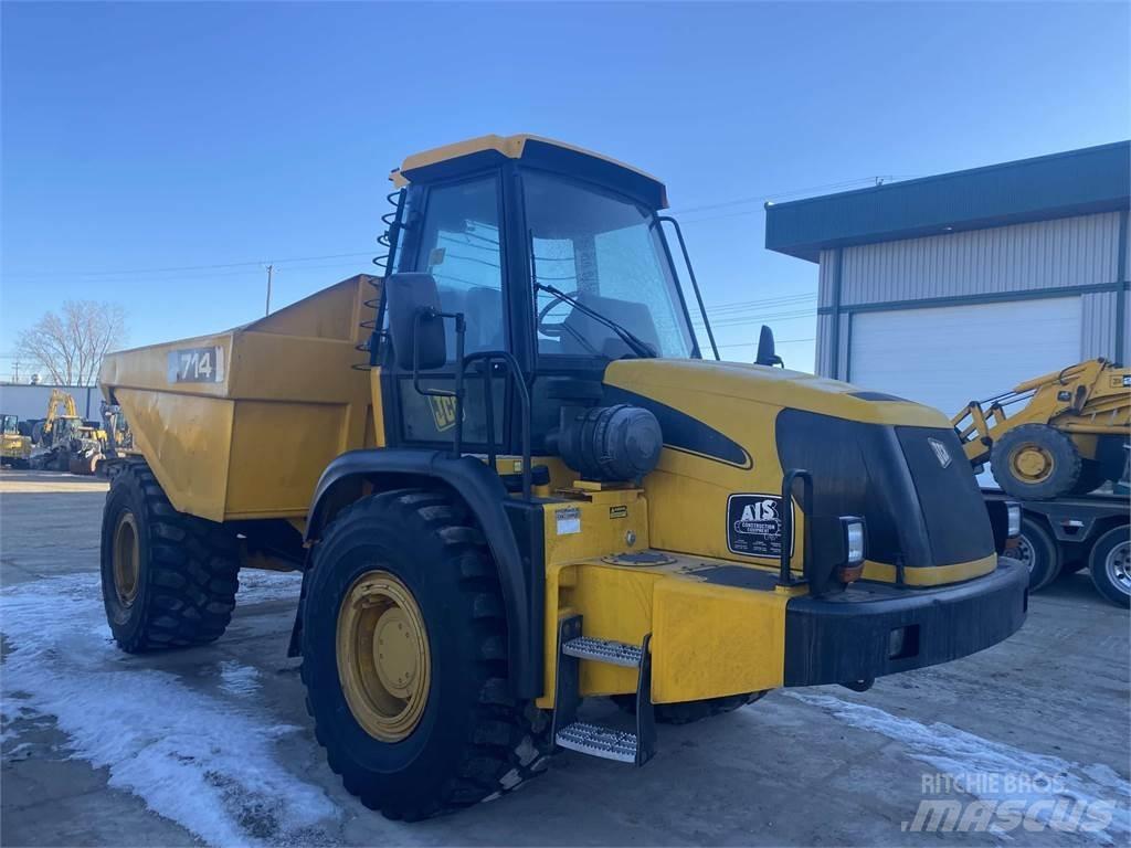 JCB 714 Зчленовані самоскиди