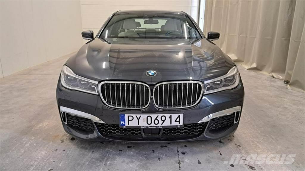 BMW 730 Автомобілі