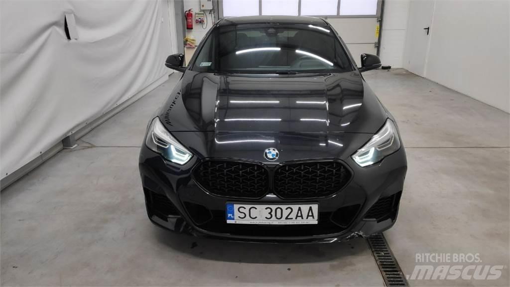 BMW M2 Автомобілі